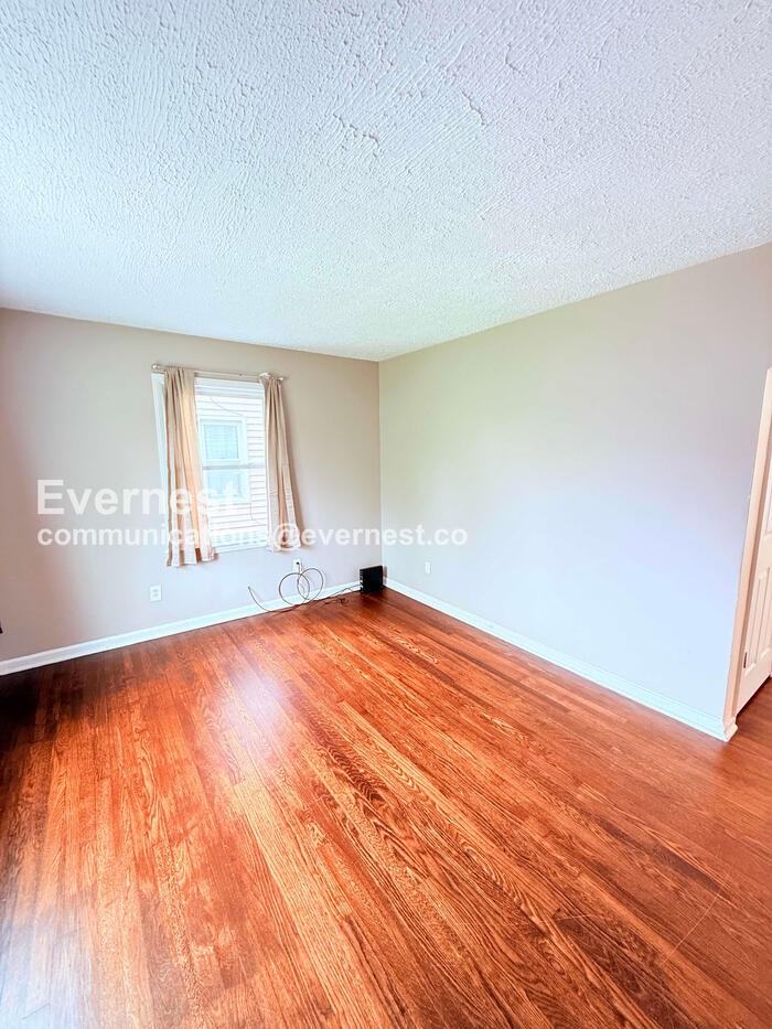8861 Asbury Park - Photo 7 of 28