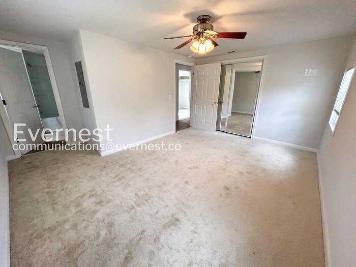 9716 Colby Ter - Photo 7 of 16