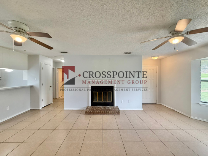 4588 Oak Hill Dr - Photo 3 of 17