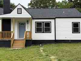 featured image of 104 Howard St