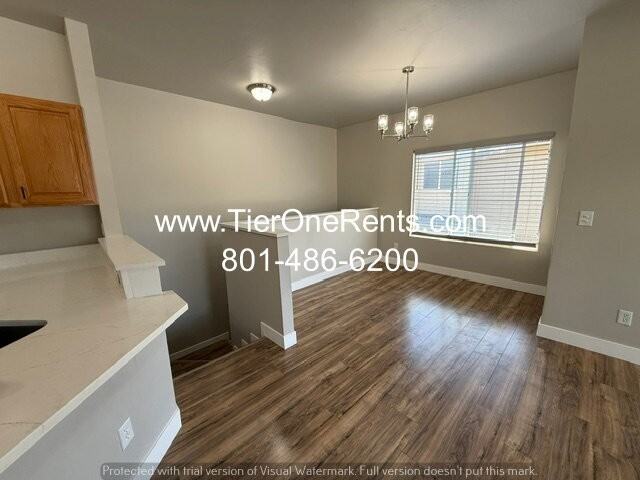8457 S Ivy Springs Ln - Photo 2 of 18
