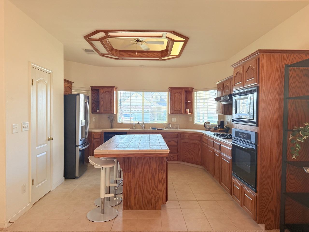 2928 E Christopher Dr #NA - Photo 6 of 30