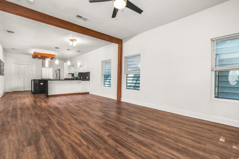 115 Saint Charles #NA - Photo 6 of 25