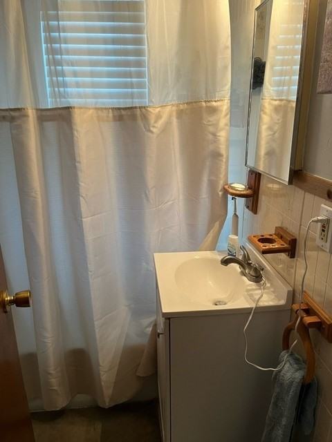 75 Sterling St #A - Photo 4 of 22