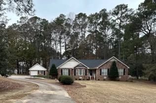 629 Shadywood Ln #NA - Photo 1 of 1