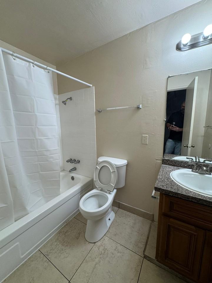38845 Bell St #203 - Photo 7 of 11