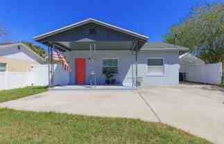 2705 W Columbus Dr #NA - Photo 1 of 1