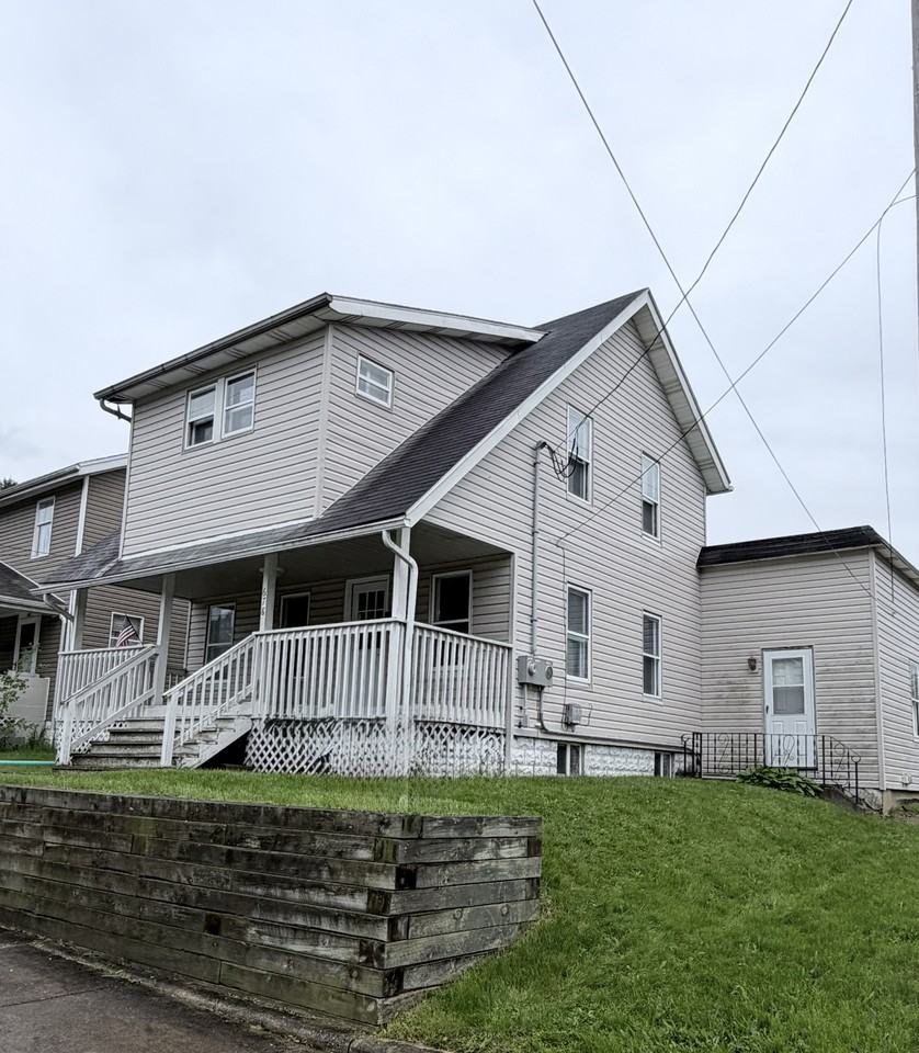 678 Hollibaugh Ave #NA - Photo 2 of 2