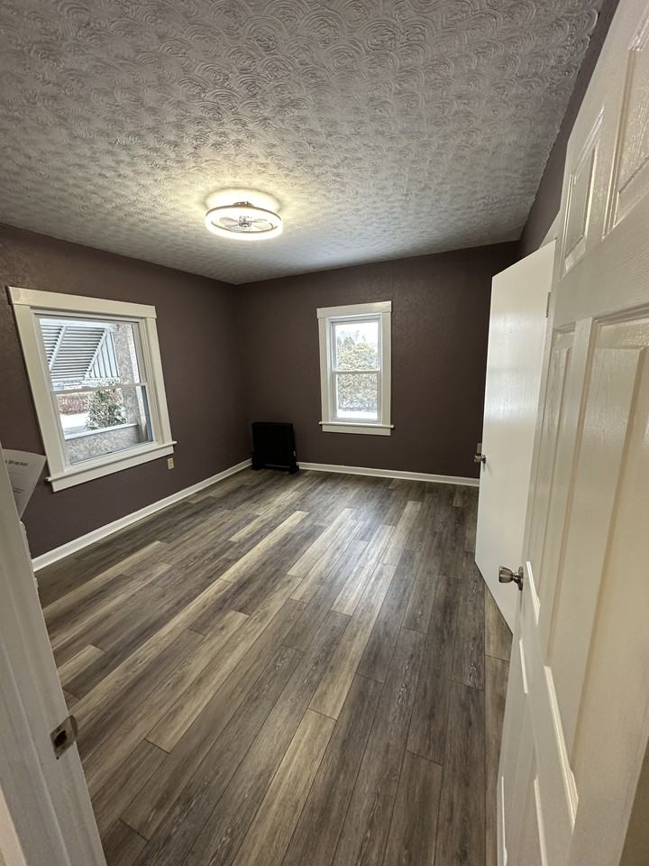 410 Boyle St #NA - Photo 2 of 10