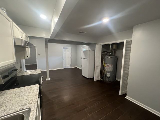 679 Winchester Ln #NA - Photo 5 of 7