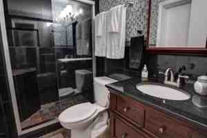 featured image of 2916 Rollins St #NA