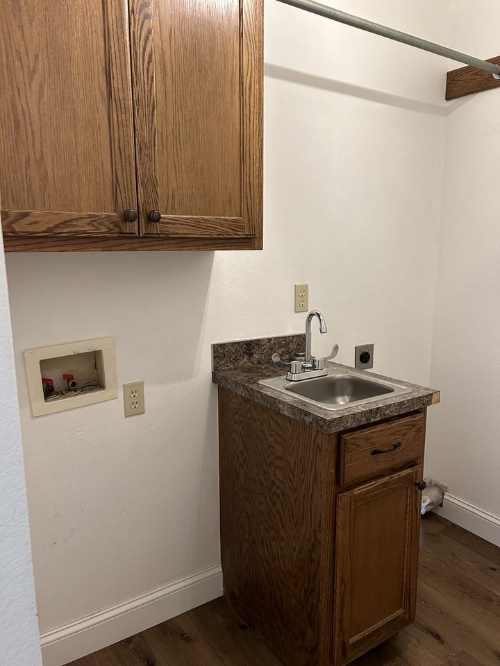 418 S Water St #NA - Photo 6 of 18
