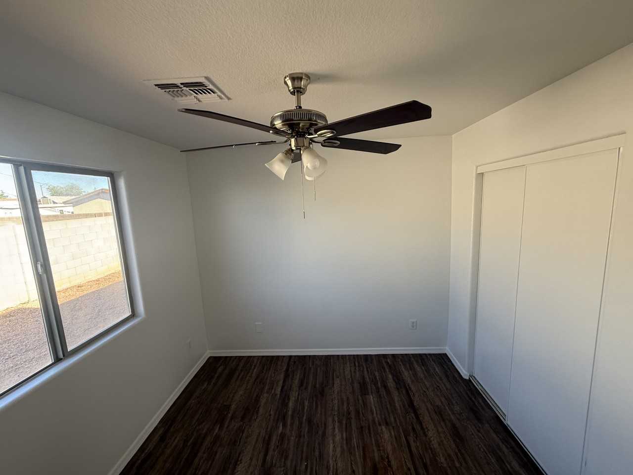 3310 W Jackson St #2 - Photo 7 of 7