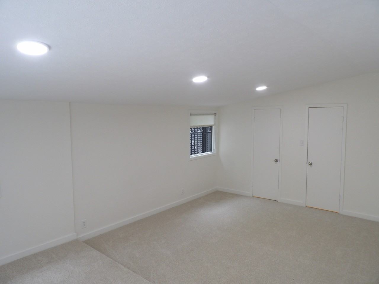 3219 Lee St #NA - Photo 4 of 26