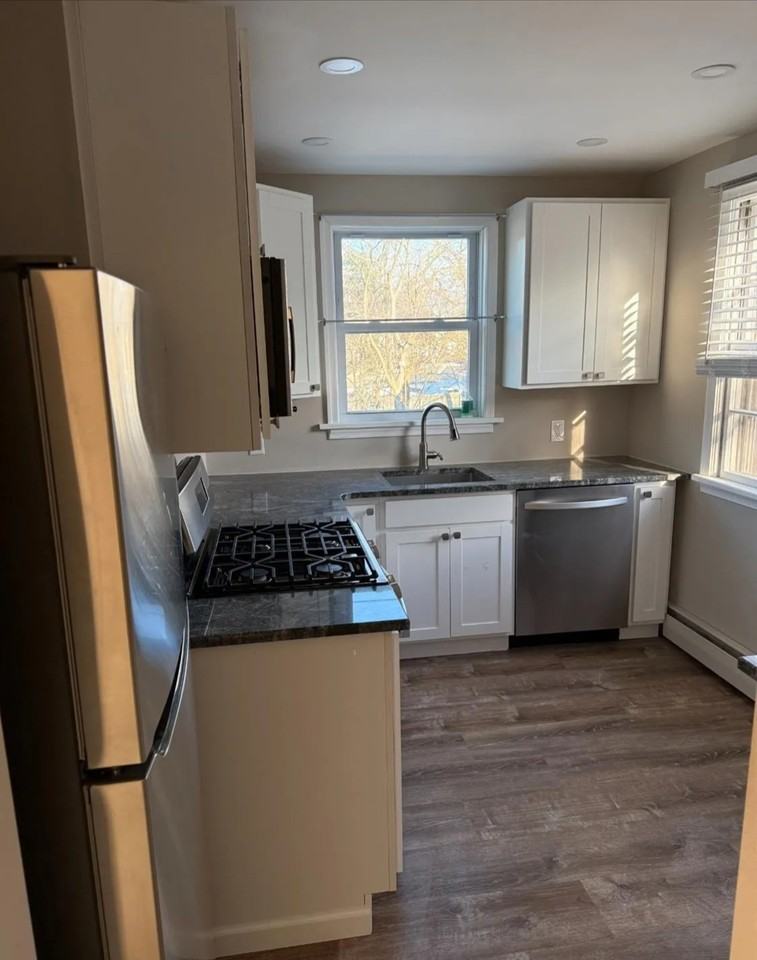 25 Stelton Rd #2 - Photo 6 of 15