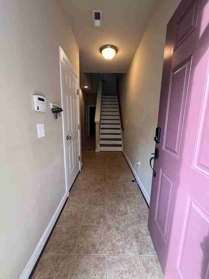 109 Saginaw Dr #109 - Photo 2 of 40