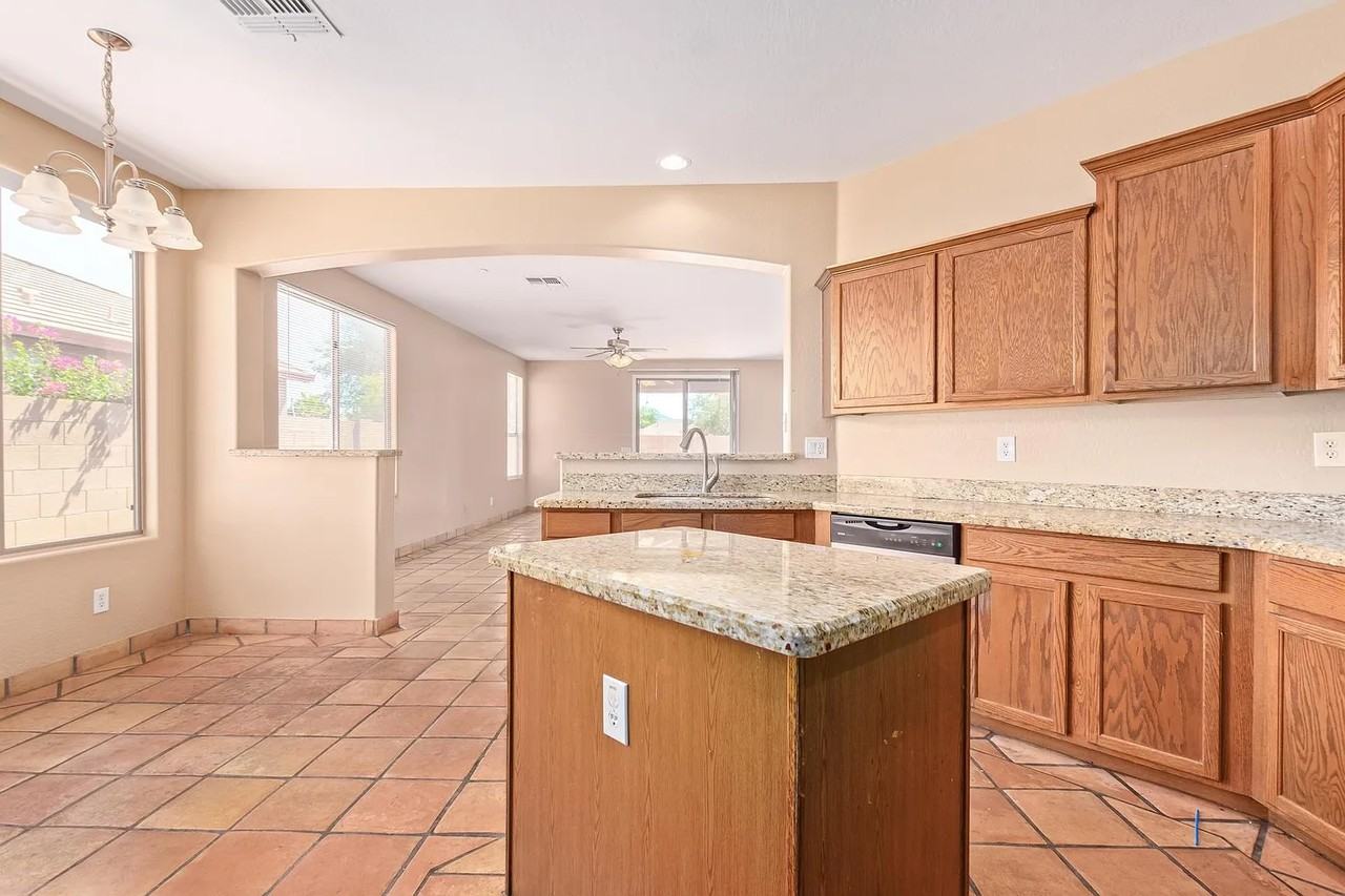 10213 W Cordes Rd #NA - Photo 3 of 16