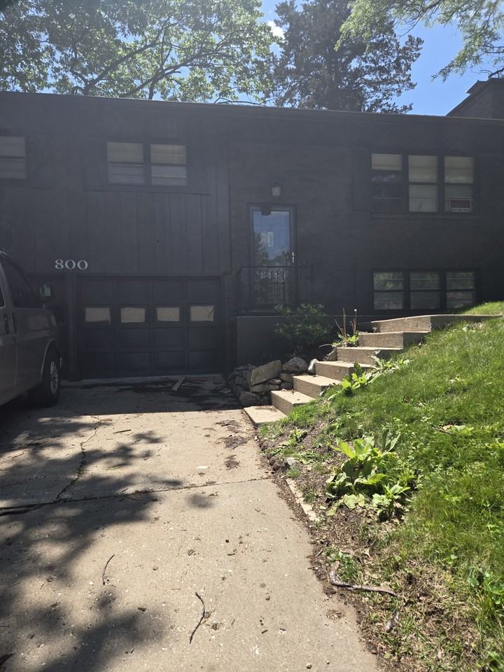 800 Sycamore Ln #NA - Photo 2 of 2