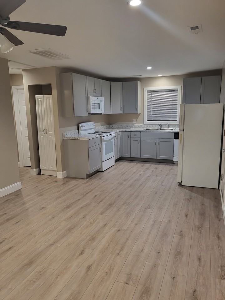 101 Walsh Ln #101 - Photo 3 of 14