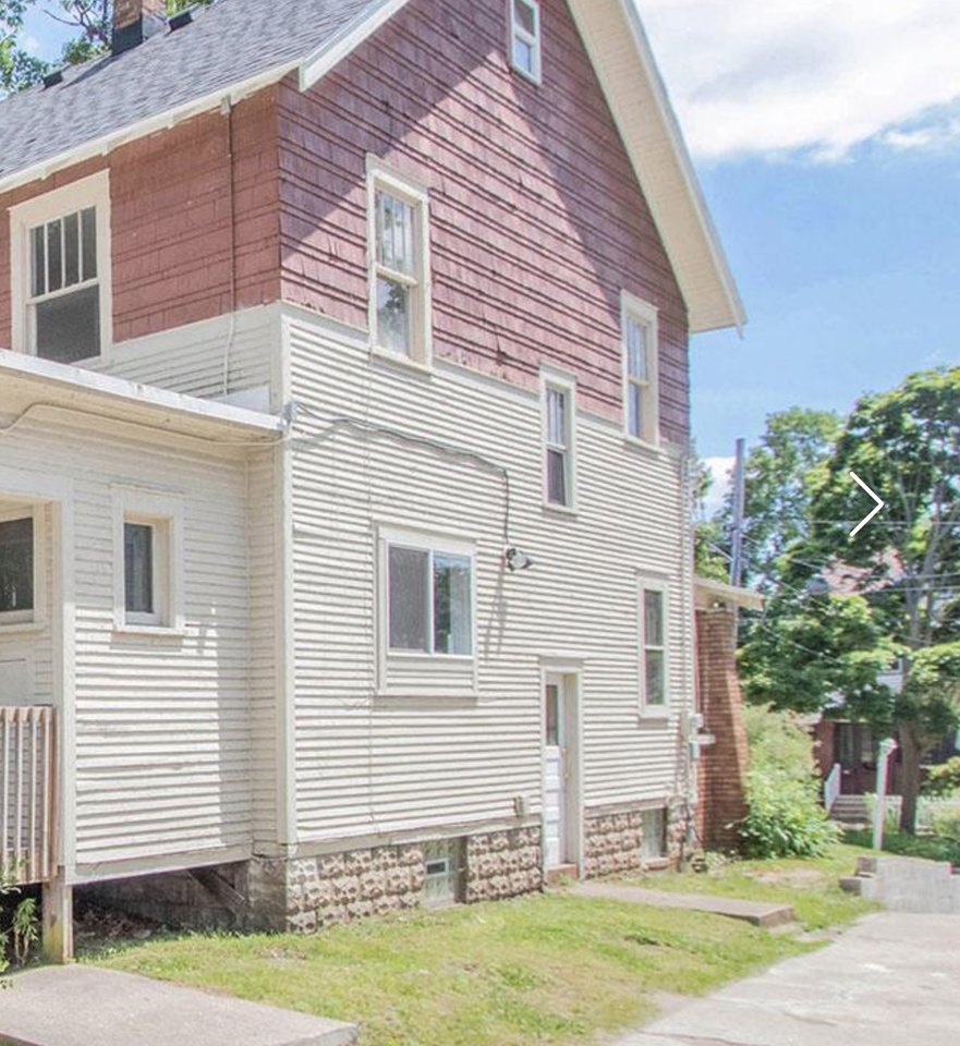 1015 Watkins St Se #NA - Photo 4 of 24