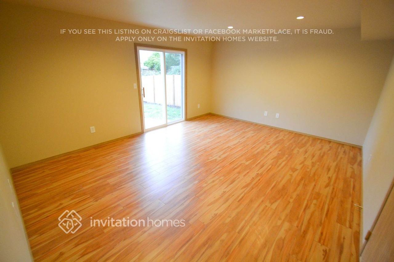 6323 94th St Ne - Photo 5 of 12