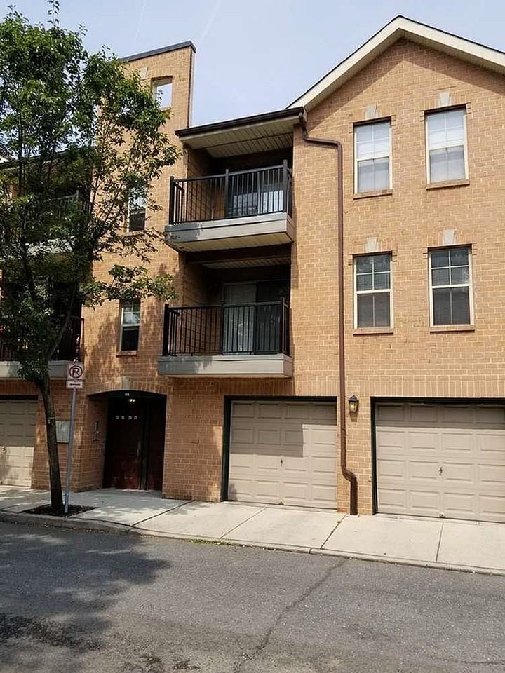 Mulberry Station Apartments - Photo 2 of 29