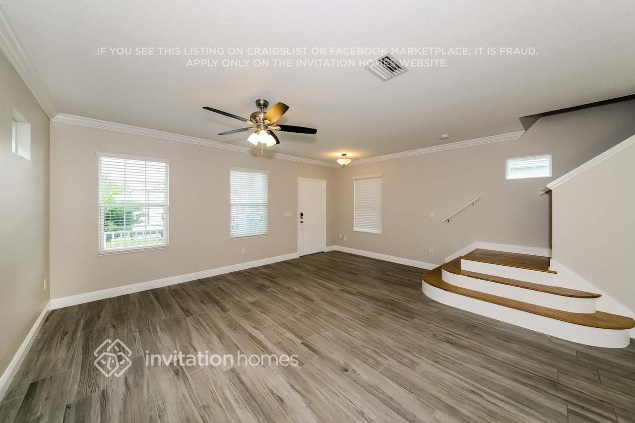 3824 Shimmering Oaks Dr - Photo 6 of 18