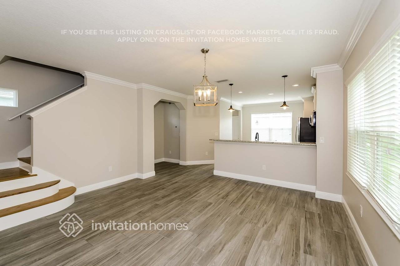 3824 Shimmering Oaks Dr - Photo 7 of 18