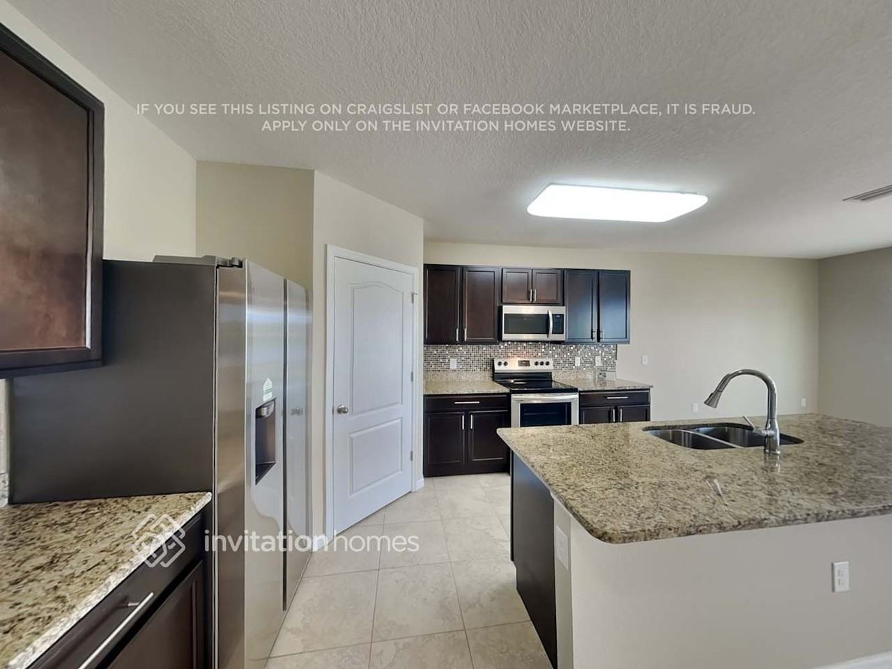 15749 High Bell Pl - Photo 7 of 22