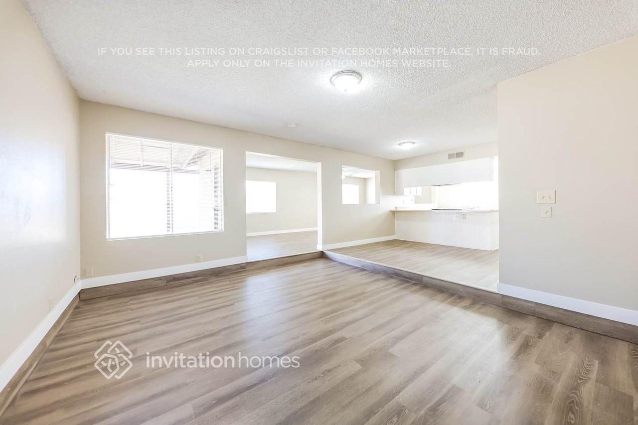6110 W Tierra Buena Ln - Photo 3 of 17