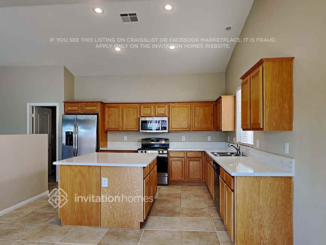 1072 Sapphire Sky Ct - Photo 6 of 18