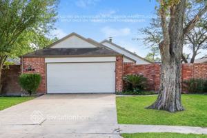 featured image of 13015 Stancliff Oaks St