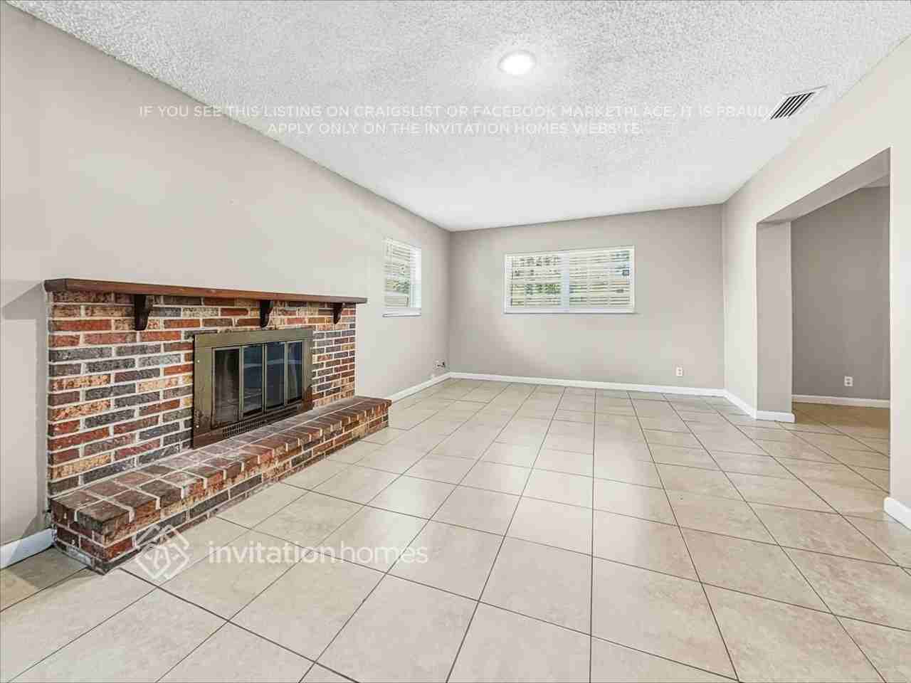 512 E Hilda Dr - Photo 7 of 18