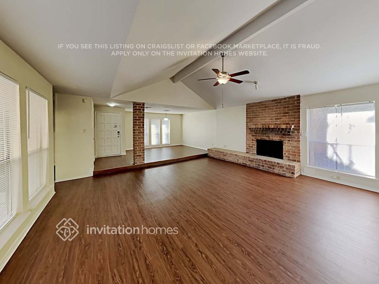 15834 Fox Springs Dr - Photo 4 of 16