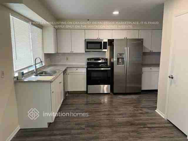 15834 Fox Springs Dr - Photo 6 of 16