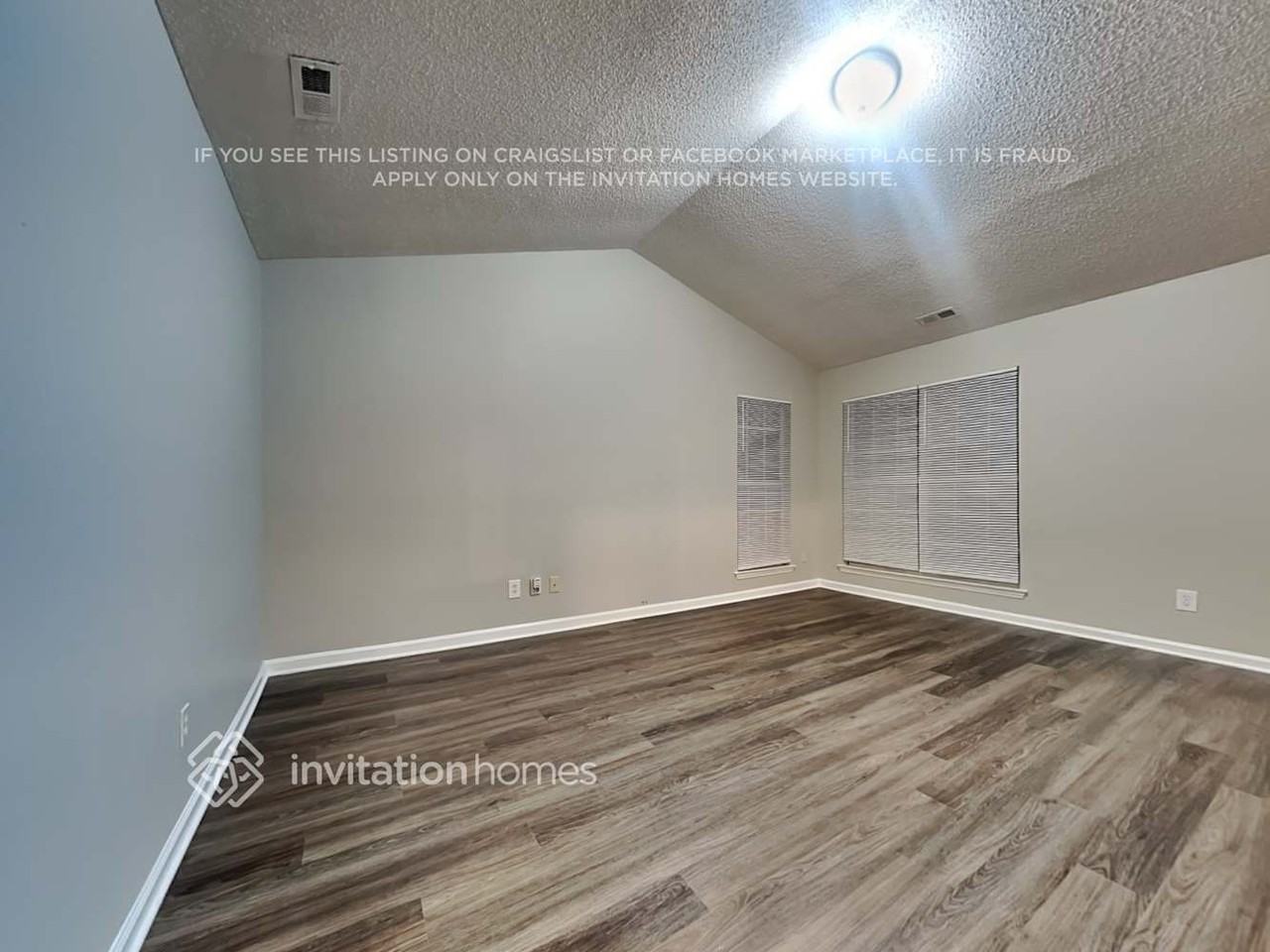 11017 White Stag Dr - Photo 5 of 17