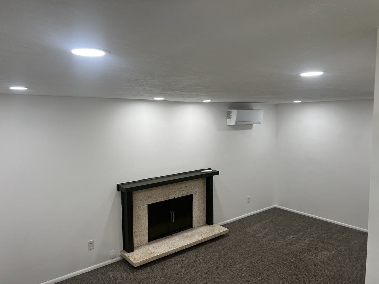 5197 Sw #A - Photo 3 of 10