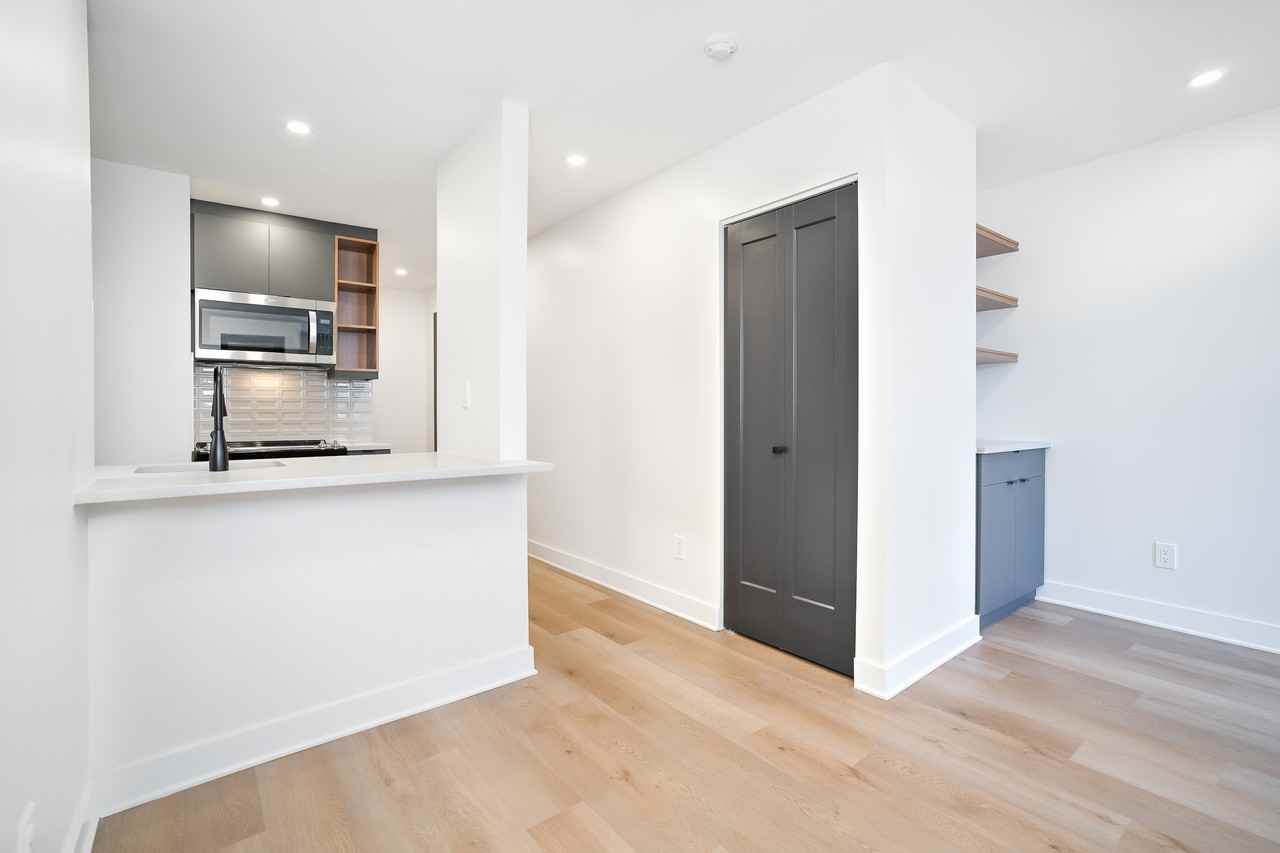 2235 Prud’Homme - Douek.ca - Photo 6 of 17