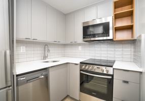 featured image of 2235 Av Prud'Homme