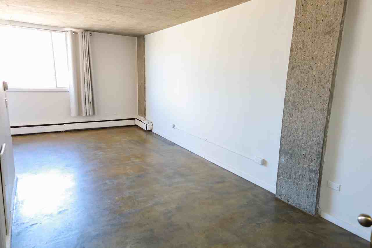 Avenue Tower - Photo 5 of 21