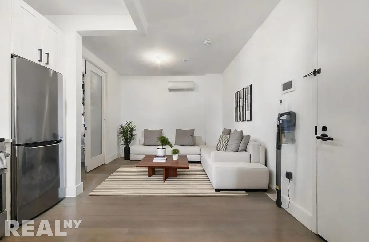 E 32nd St #3D - Photo 2 of 15
