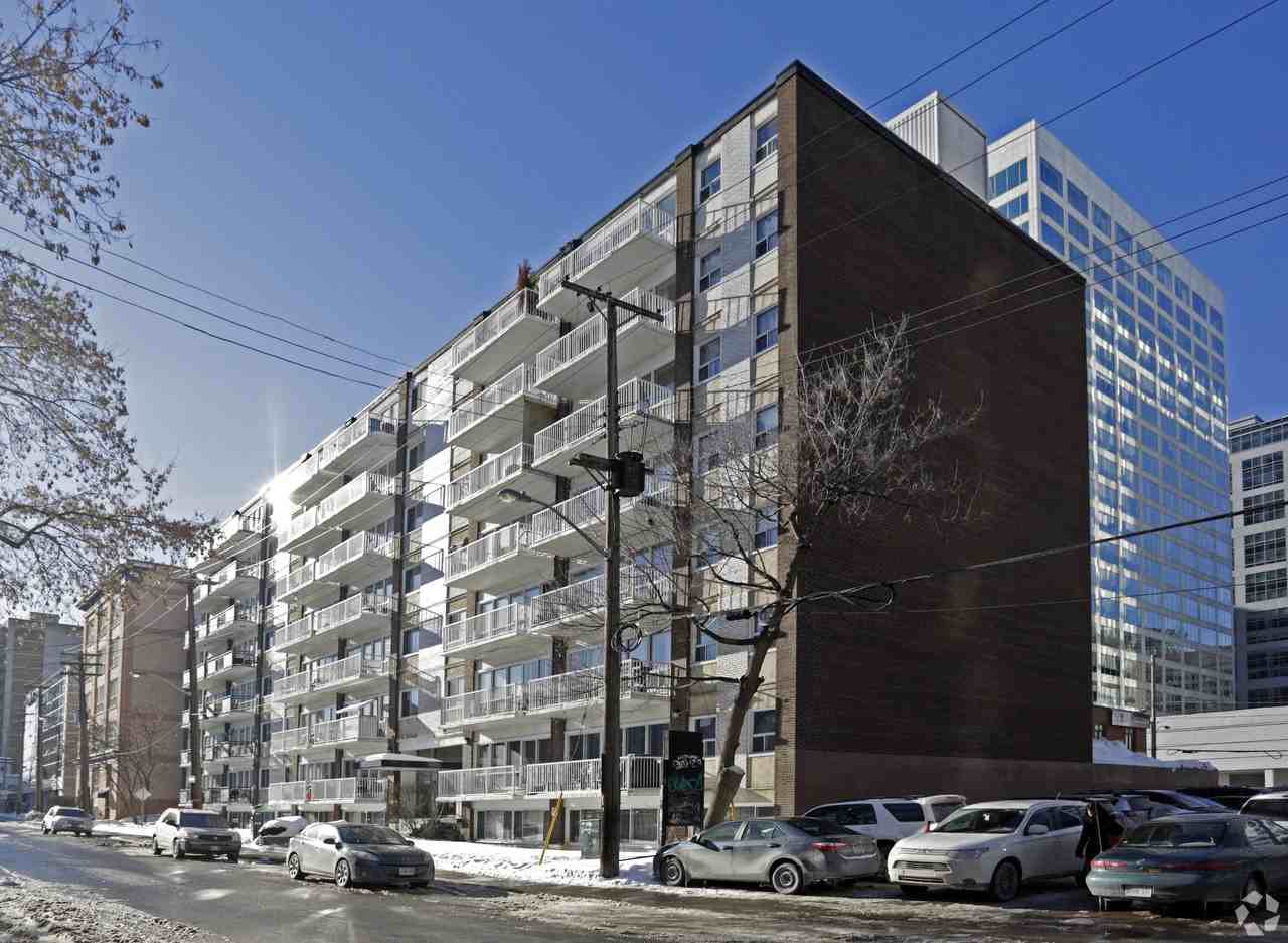 Acadian Apartments - Photo 2 of 19