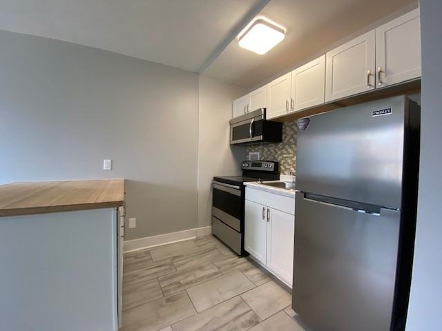 Sadler's Court Apartments - Photo 5 of 41