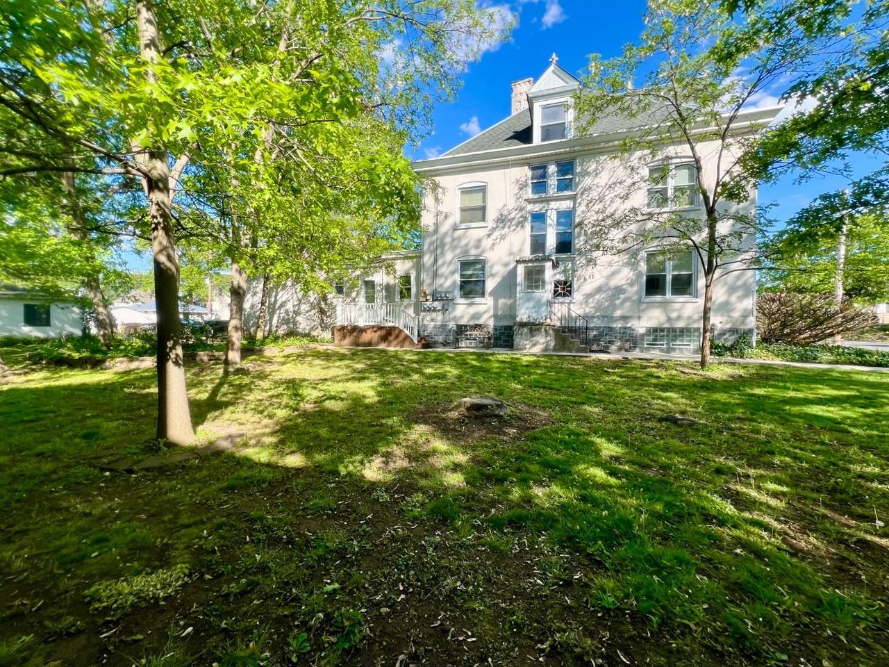 135 E 3rd St - Photo 2 of 3