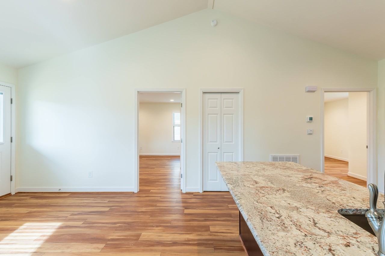 149 Ava Way - Photo 6 of 20