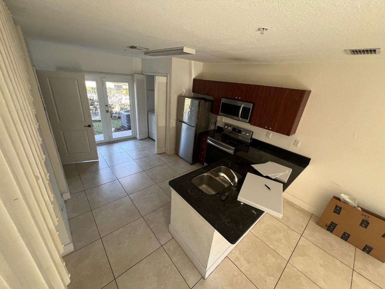 Palm Bay Gardens - Photo 5 of 16