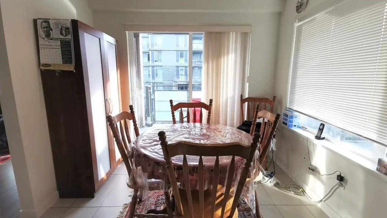 3163 Riverwalk Ave - Photo 6 of 11