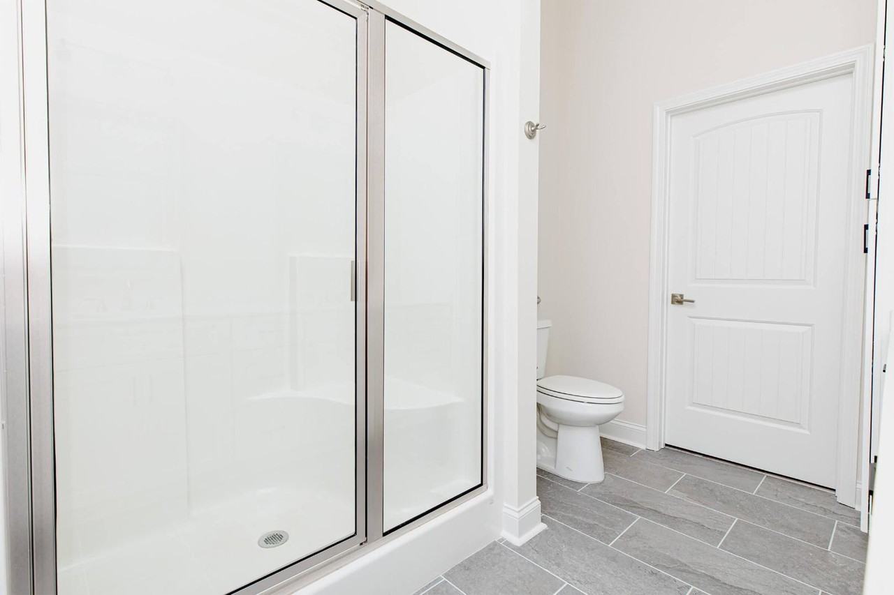 1009 Northside Dr RESIDENTAL - Photo 2 of 50