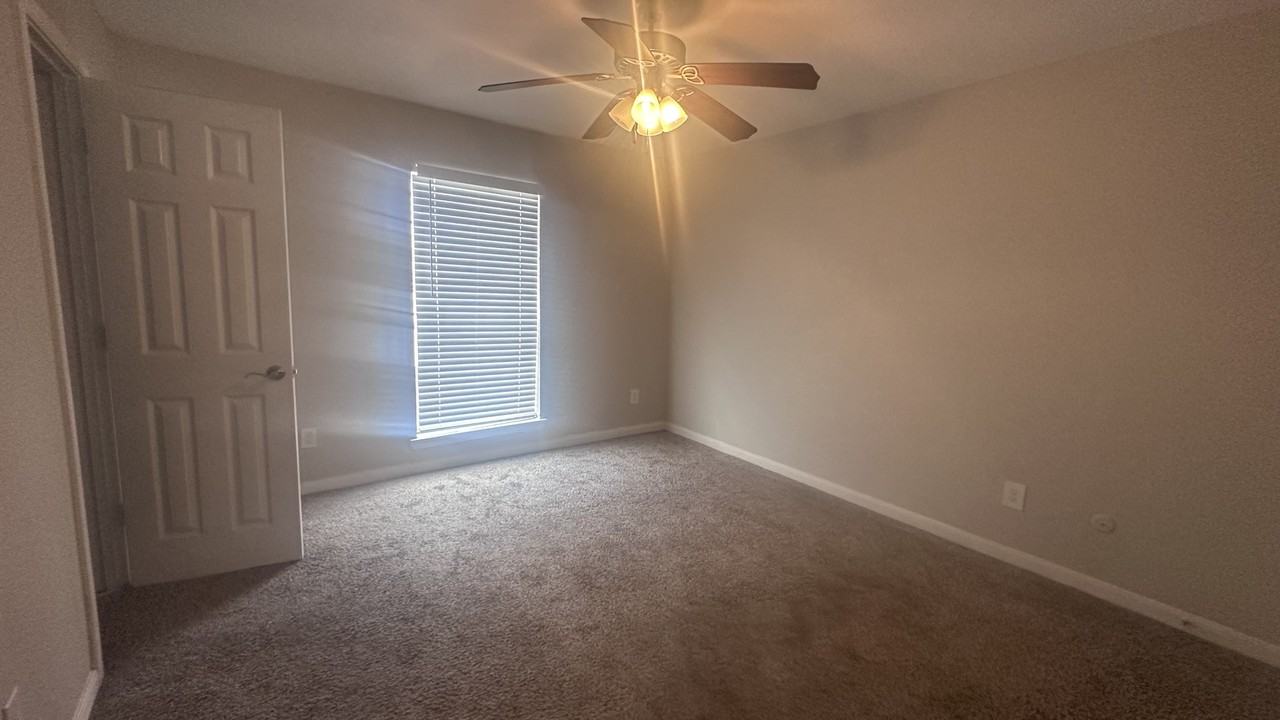 7315 Brompton 246B - Photo 6 of 24