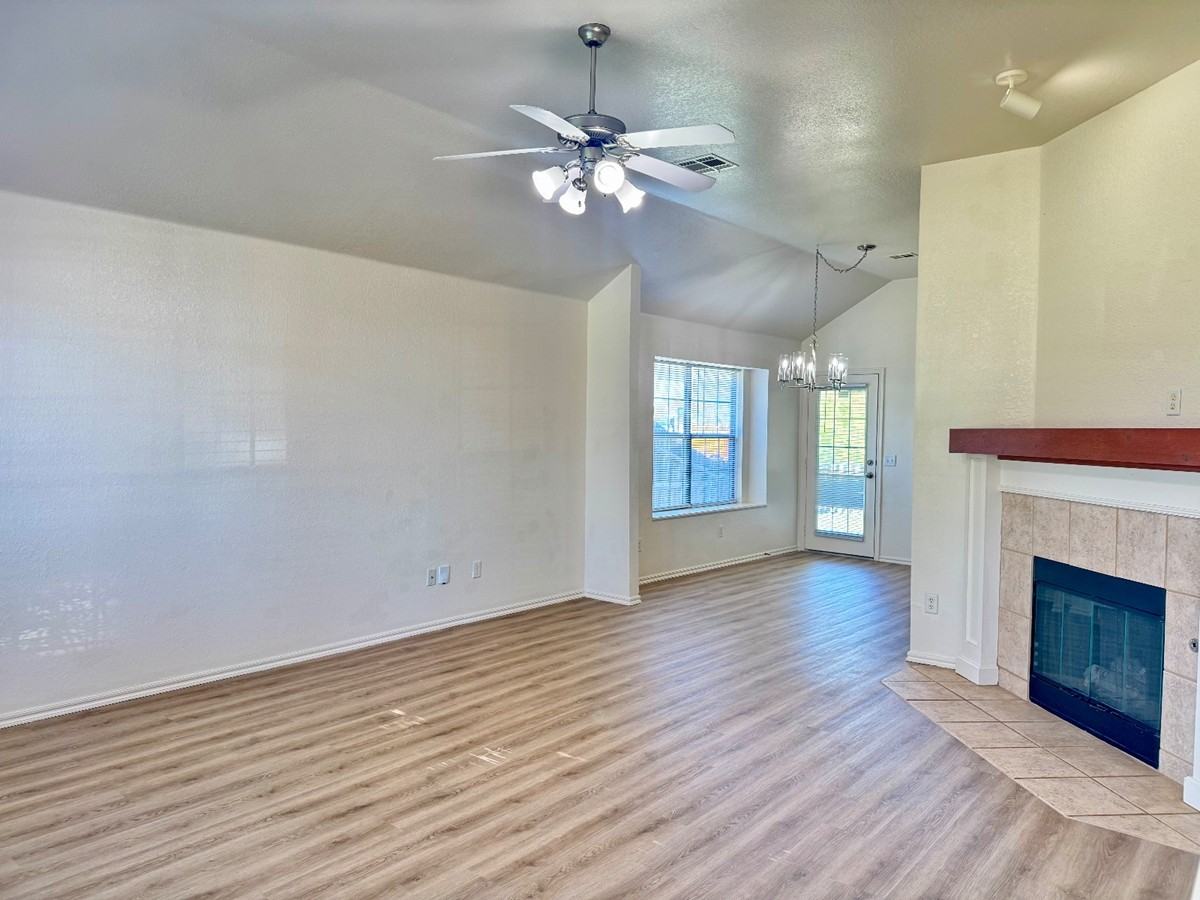 17609 Gold Dr #1 - Photo 3 of 25